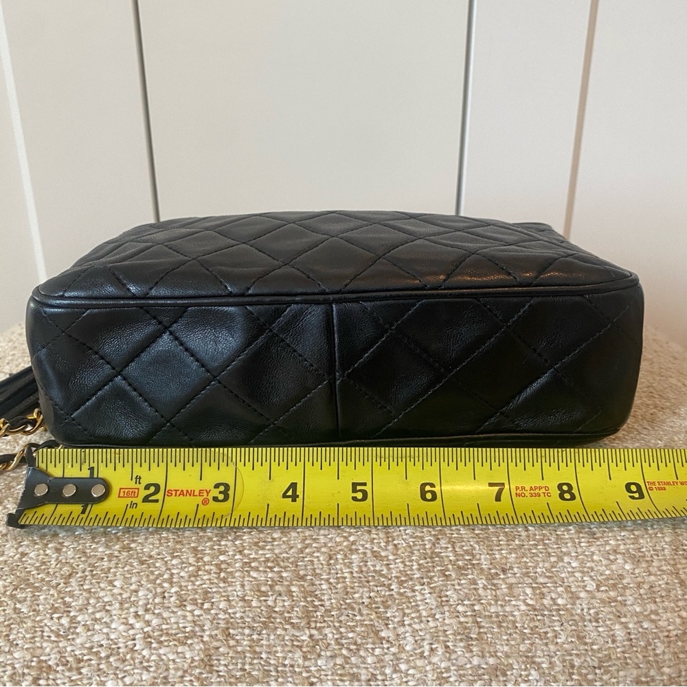 Chanel Vintage Crossbody Bag-EUC - Picture 9 of 16